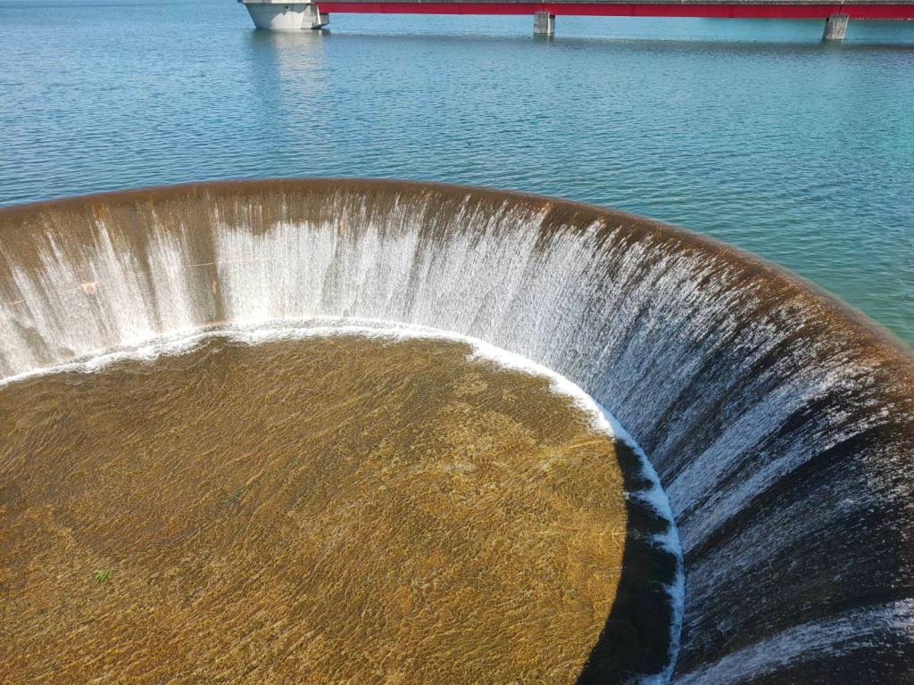 【寶二水庫溢流|石井溪】