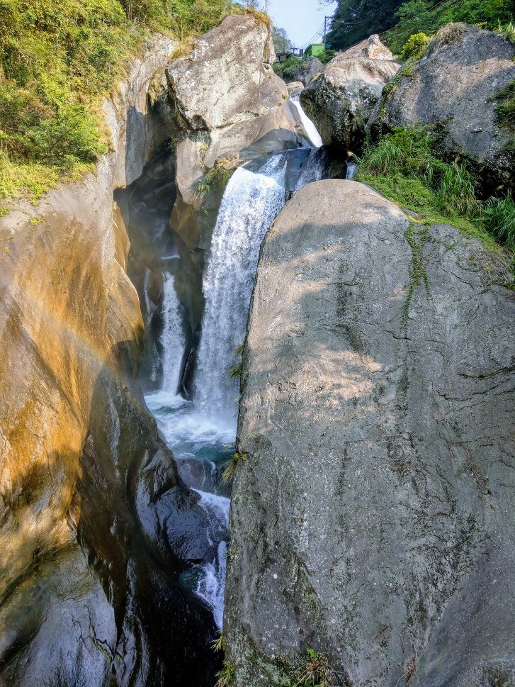 【尖石-青蛙石-天空步道 彩虹瀑布】