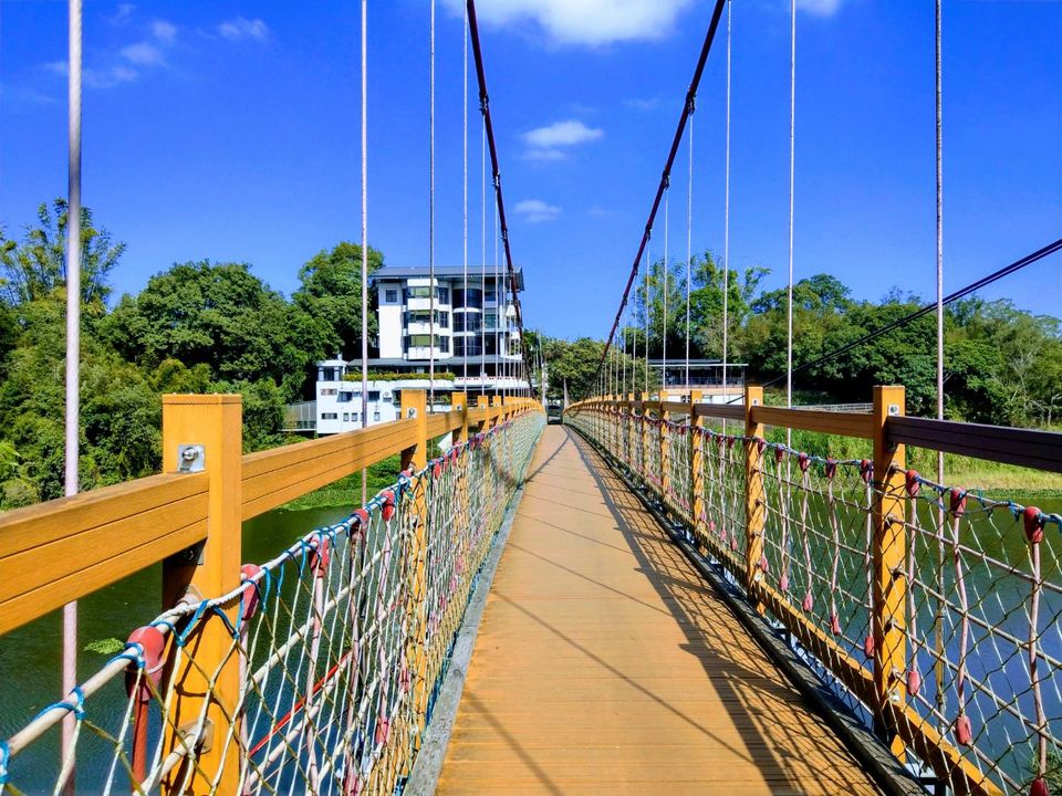 峨眉富興：峨眉湖 隆聖宮 東方美人茶