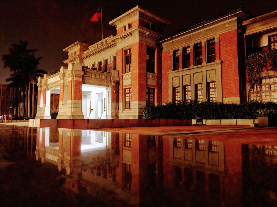 新竹開城三百年：王世傑 新竹州廳 桂花牆&nbsp;市府倒影